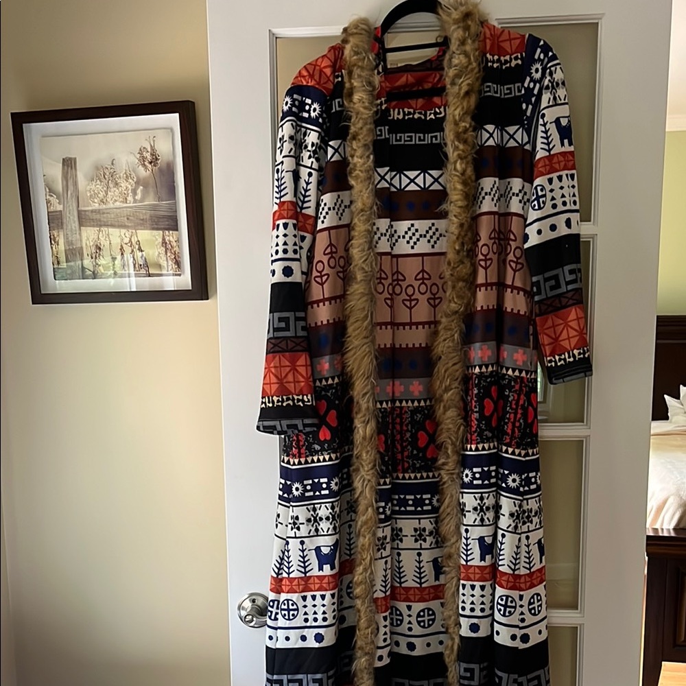 Beautiful Bohemian long hooded cardigan 
Size M $8
